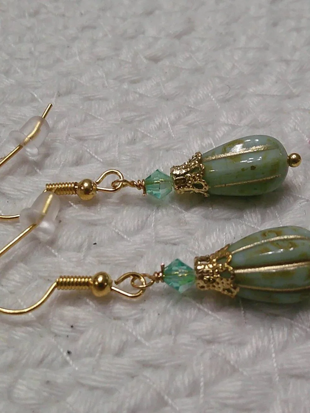 Beautiful MINT LUCITE with CRYSTAL Handmade Gold Plated Dangle Earrings #949E